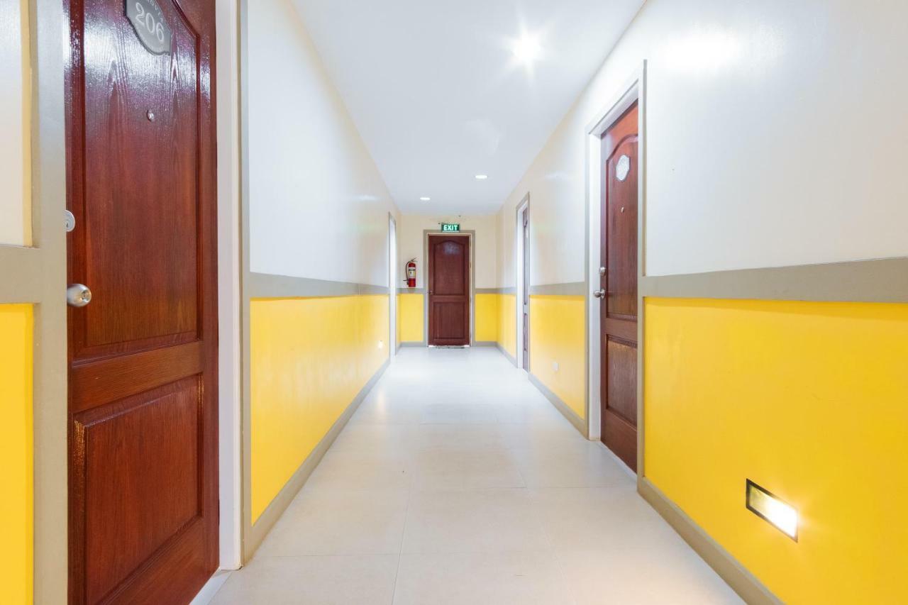Reddoorz Premium @ Gabinete Road Palawan Hotel Puerto Princesa Exterior photo